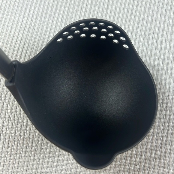 Pampered Chef XL Ladle - Picture 2 of 4